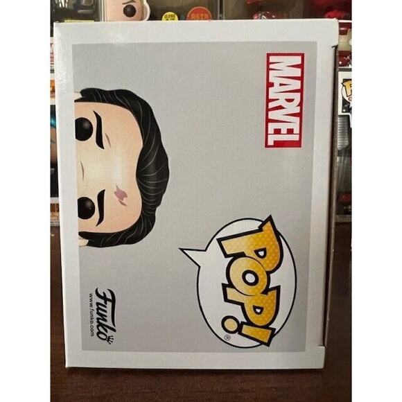 Funko Pop Marvel Avengers Endgame Loki #747 GITD Funko Shop Exclusive - Picture 6 of 7